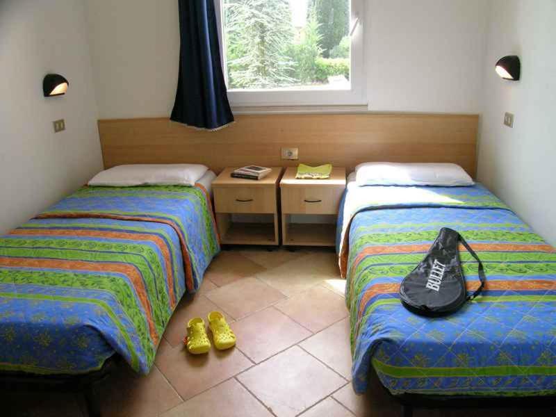 Camping Bella Italia In Peschiera Del Garda - Gardaseeアパートメント エクステリア 写真